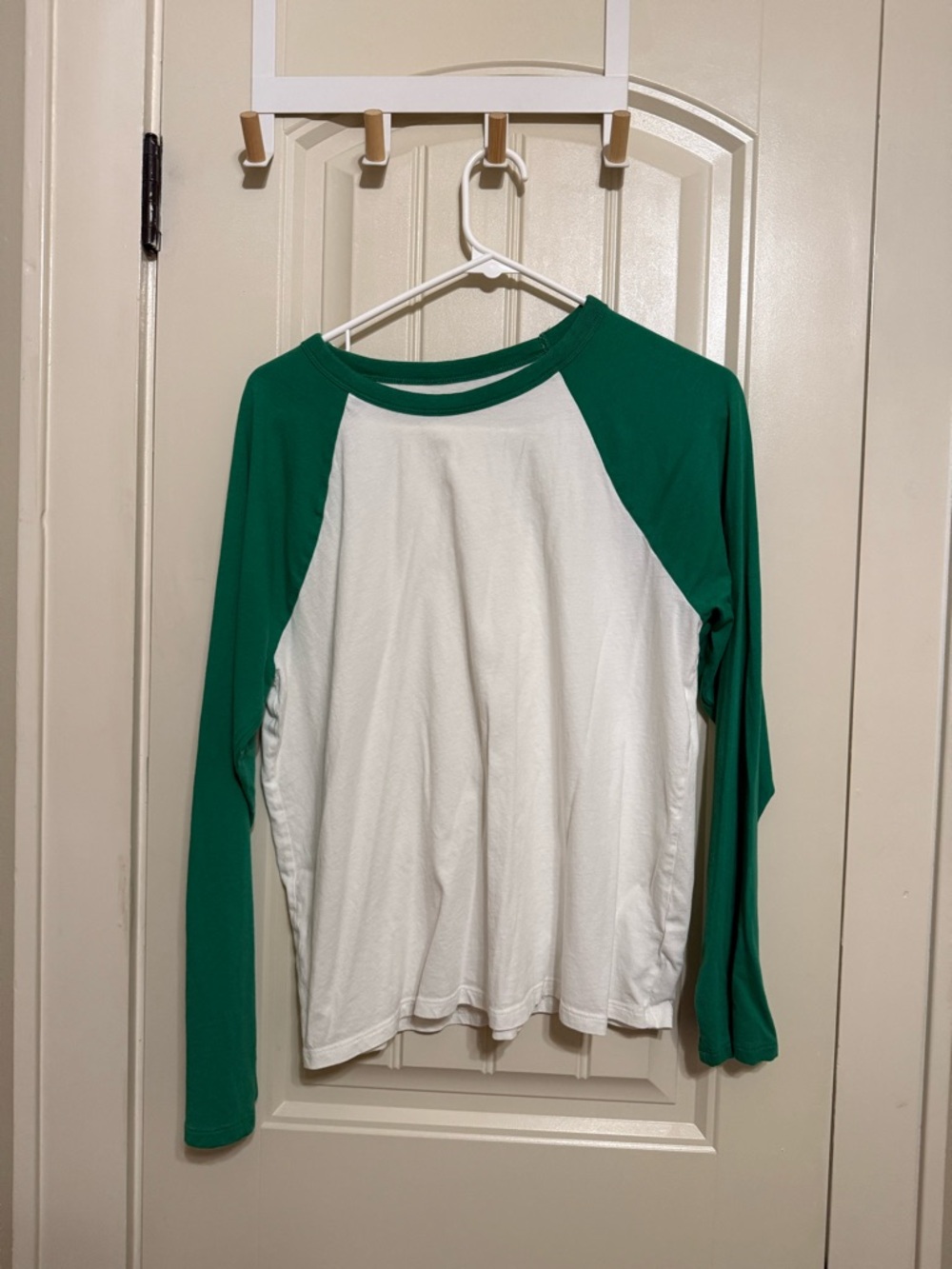 Old Navy Green and White Raglan Long Sleeve Top